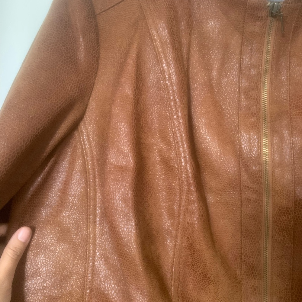 Allison Daley Tan Leather Jacket - Picture 4 of 8